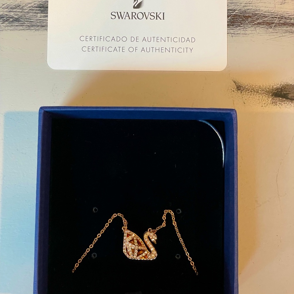 Reversible (Black) Swan Swarovski Necklace